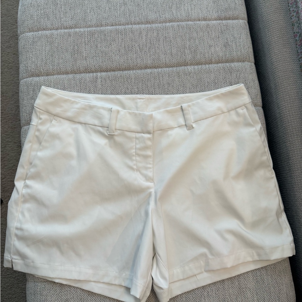 Nike Women's White Golf Shorts